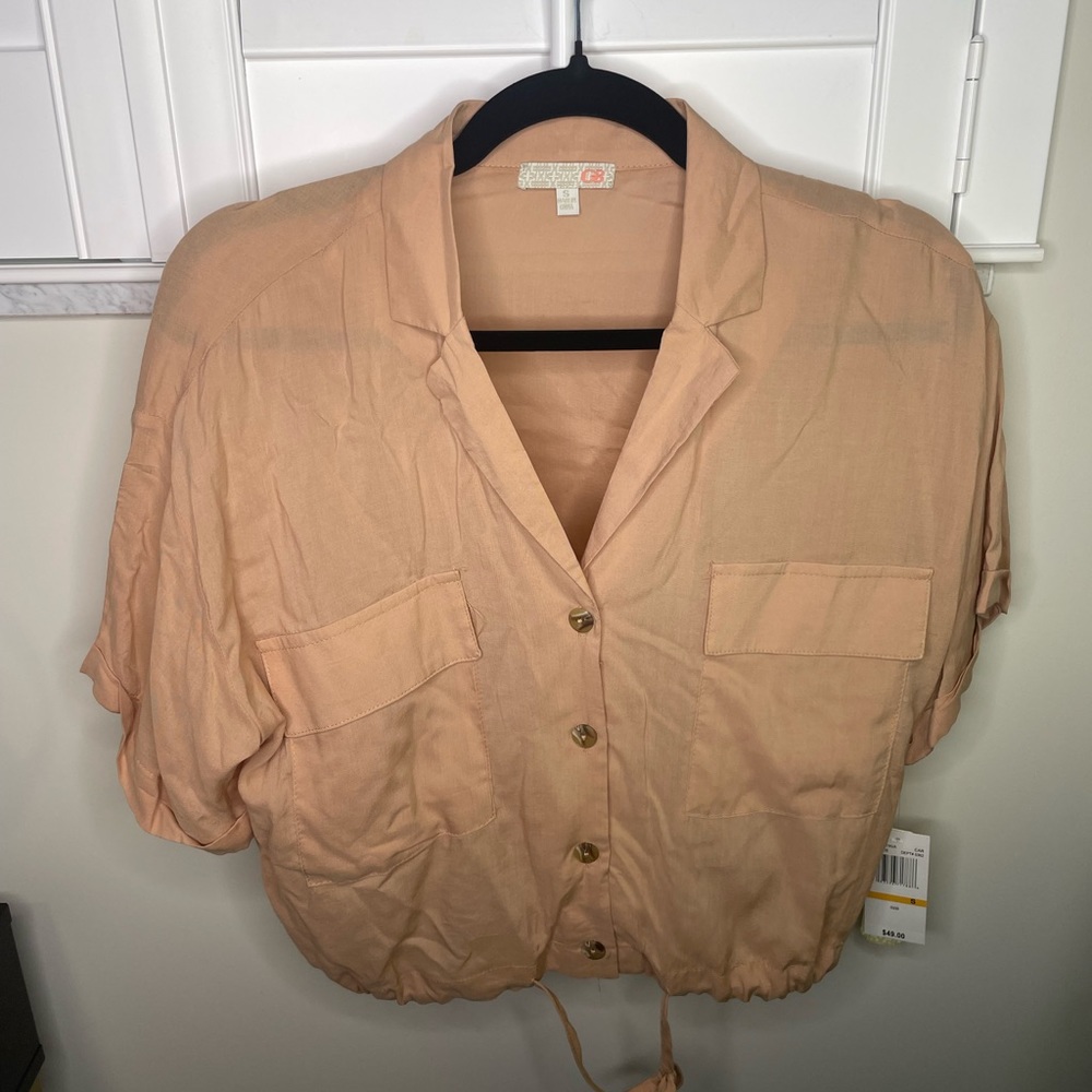 NWT Gianni Bini Cargo Style Crop Top